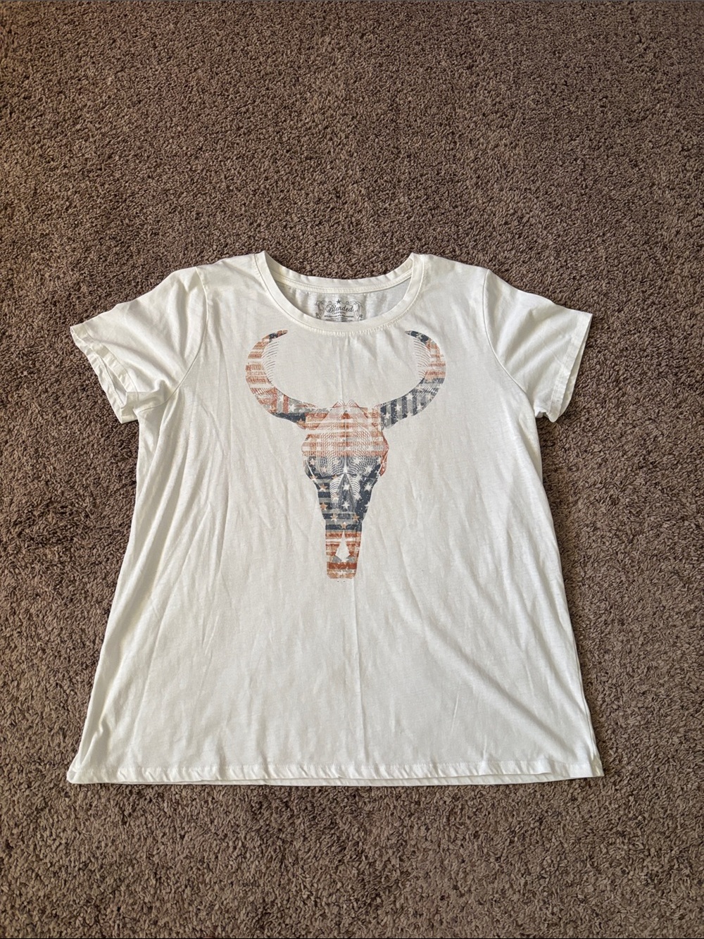 Blended Ivory Graphic Bull Skull Tee XL